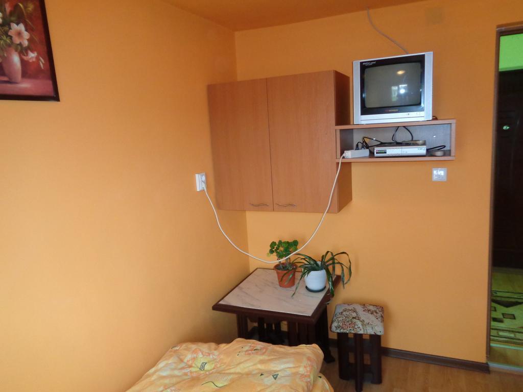 Gasthaus Enduro Bica Hotel Caransebeş Cameră foto